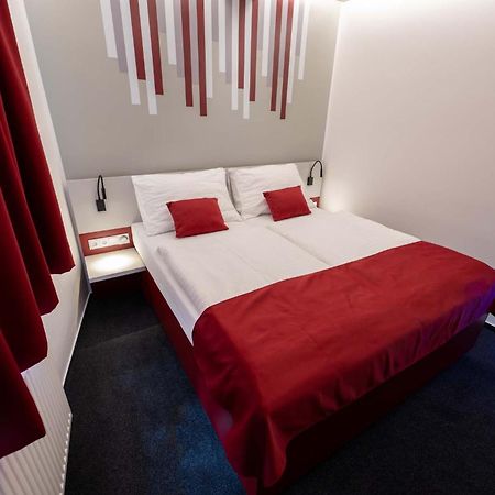 Hotel Villa Eden Jihlava Dış mekan fotoğraf